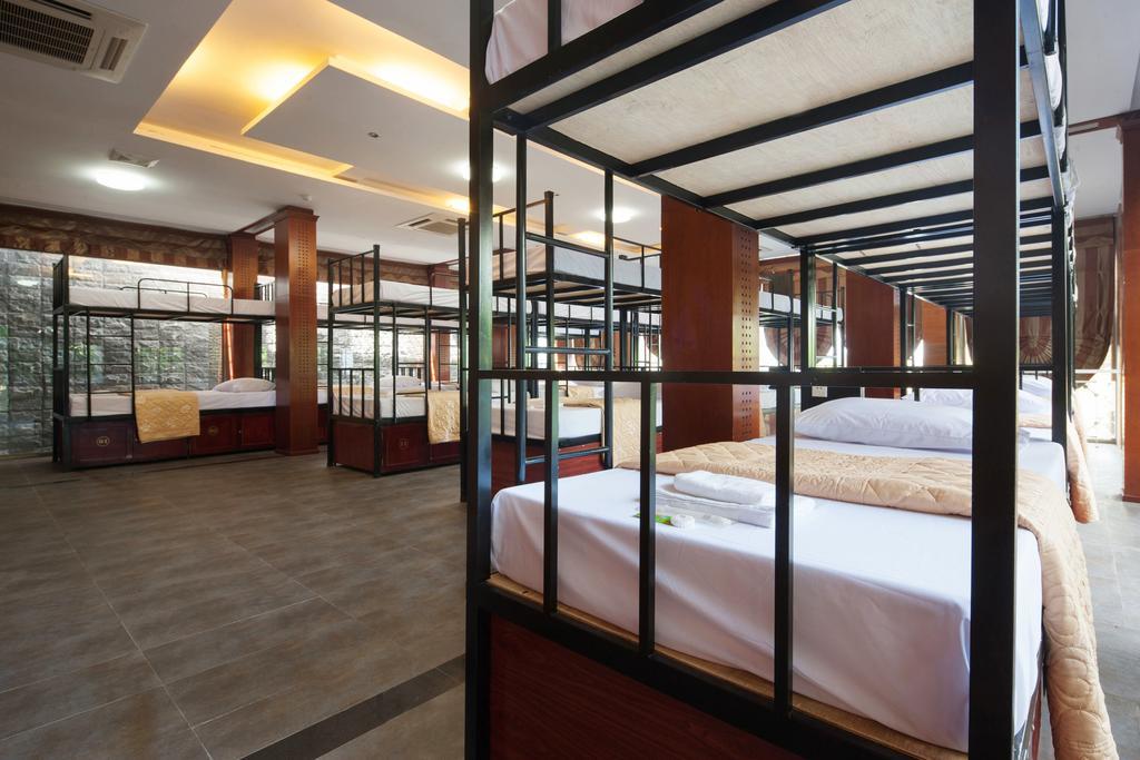 Catba Central Hostel Dong Khe Sau Zimmer foto
